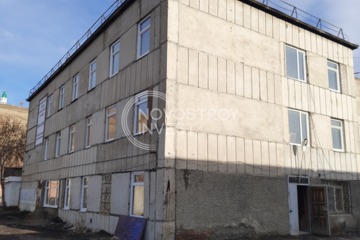 Помещение своб.назн., 900 м², 1/3 эт.